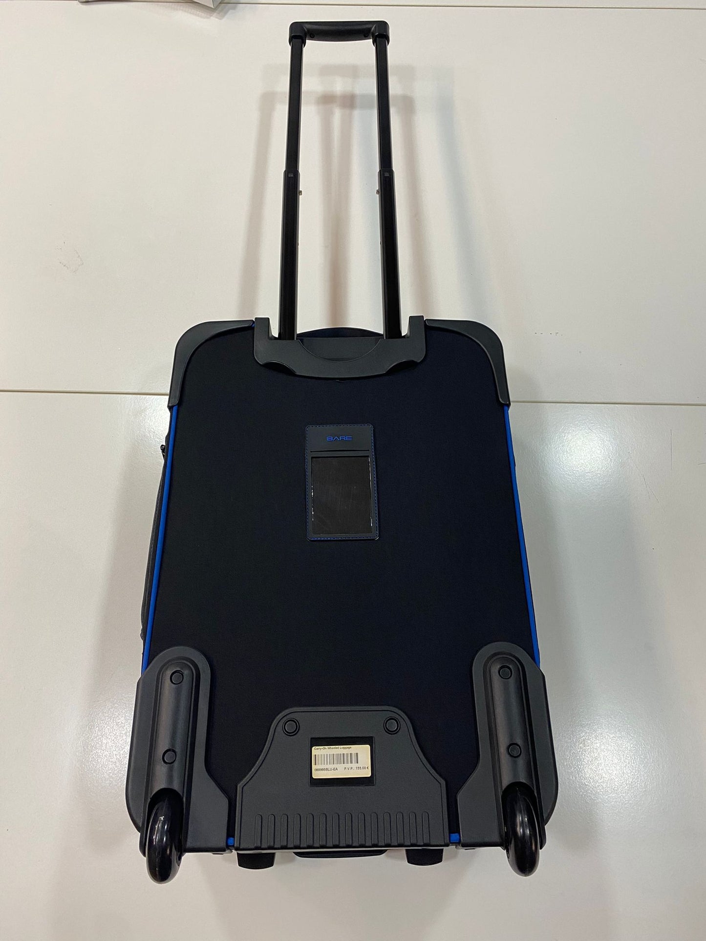 Maleta de equipaje con ruedas Bare Carry-On