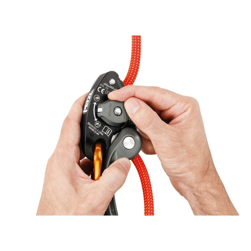 outpro-Petzl-Descensor-Autoblocante-Grigri-+-